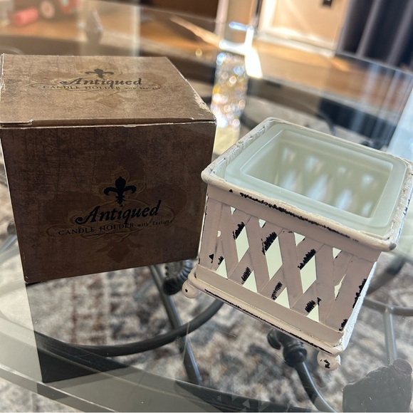 Antique Other - New-Metal Antique Cream Lattice Candle Holder with Tealight Candle